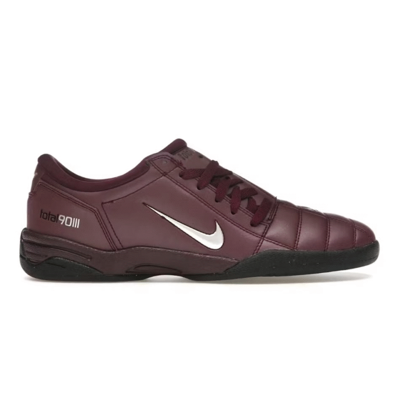 Nike Total 90