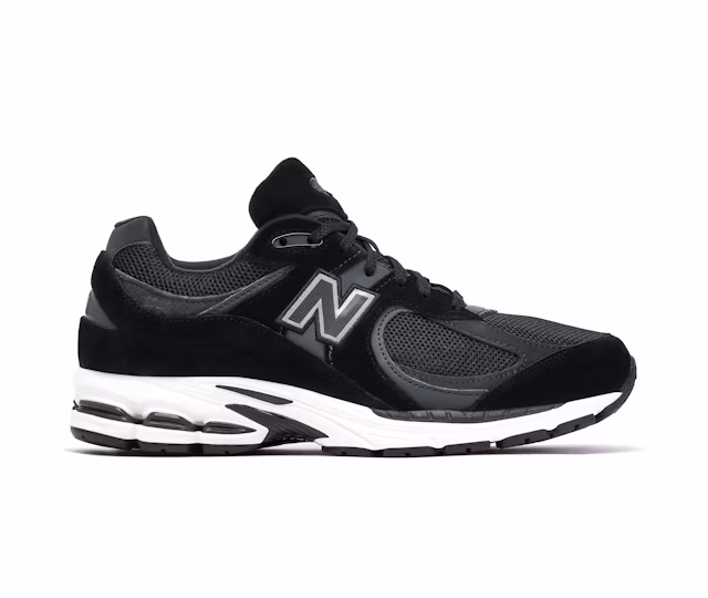 New Balance 2002R Black Gunmetal
