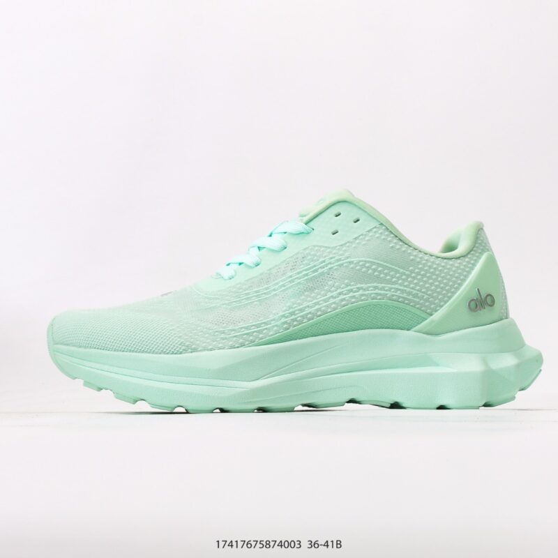Zapatillas Alo "Yoga Runner"
