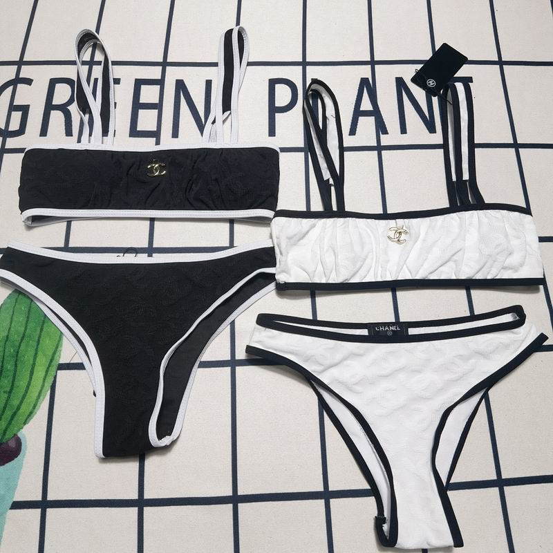 Bikini Chanel