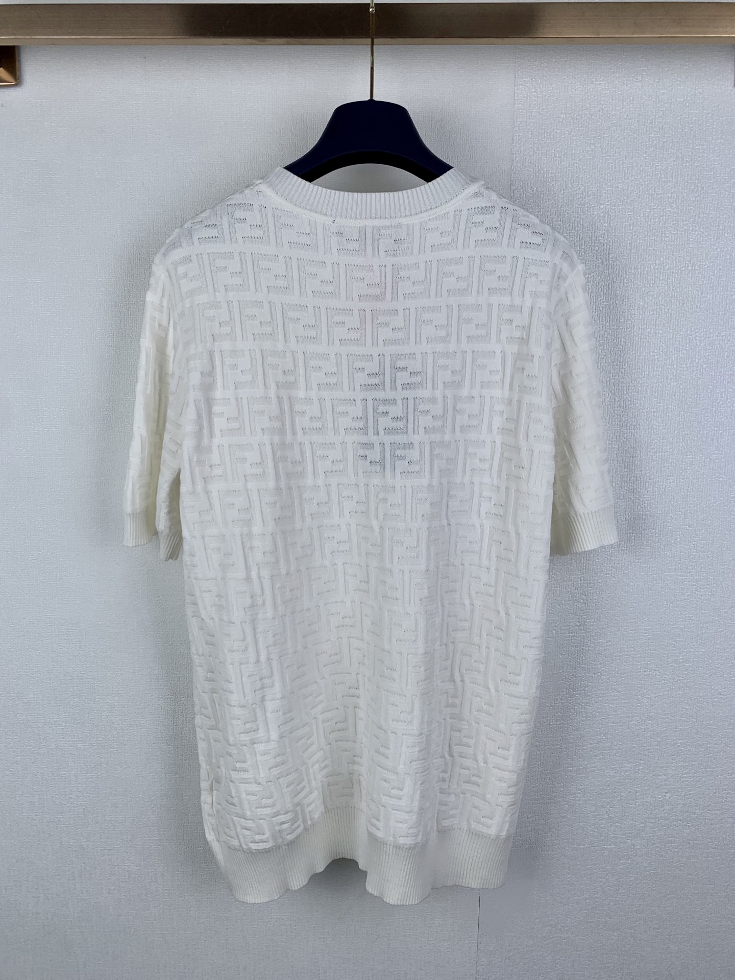 f3dc608b